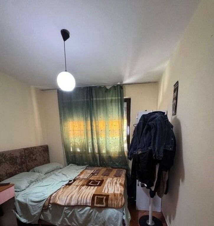 SHITET APARTAMENT 2+1 TE MEDRESEJA