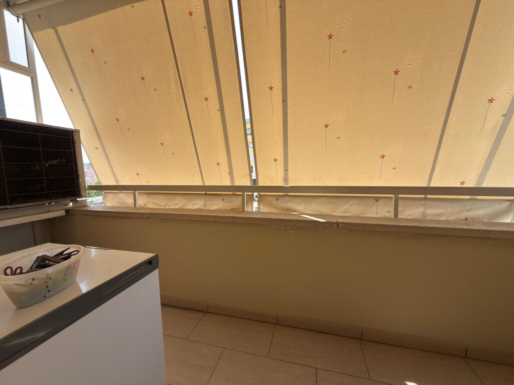 Apartment 2+1+2 Balconies for rent, “Pazari i Ri”, Tirana