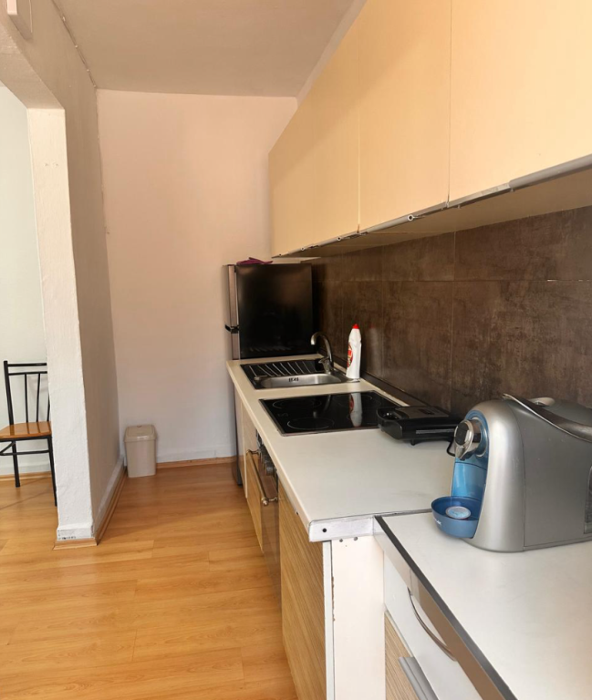 Affitto | Apartament 1 + 1 | Rruga Myslym Shyri | 500 €/mese