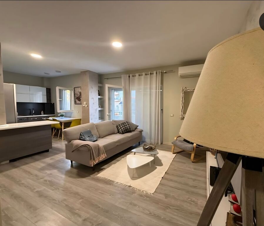 SHITET APARTAMENT 2+1 📍 Mbikalimi i Komunes se Parisit