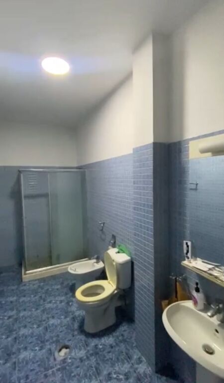 SHITET APARTAMENTI 1+1 - KAMEZ