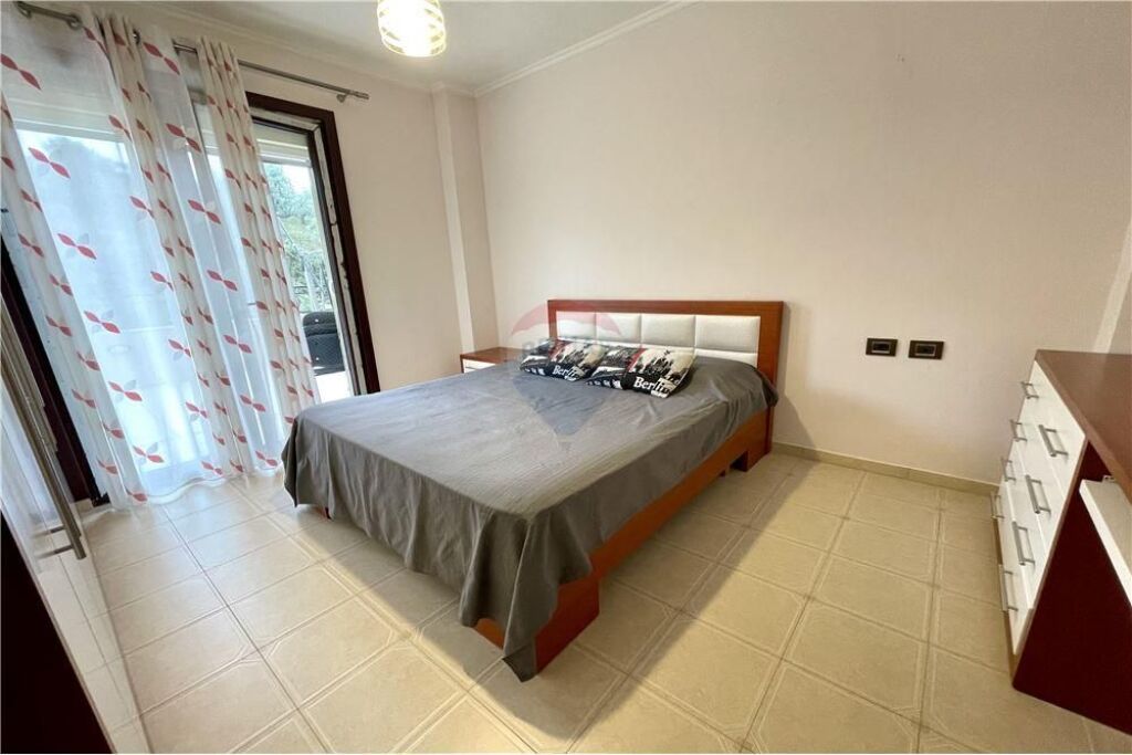 Apartament 1+1 i mobiluar tek Kopeshti Zoologjik!