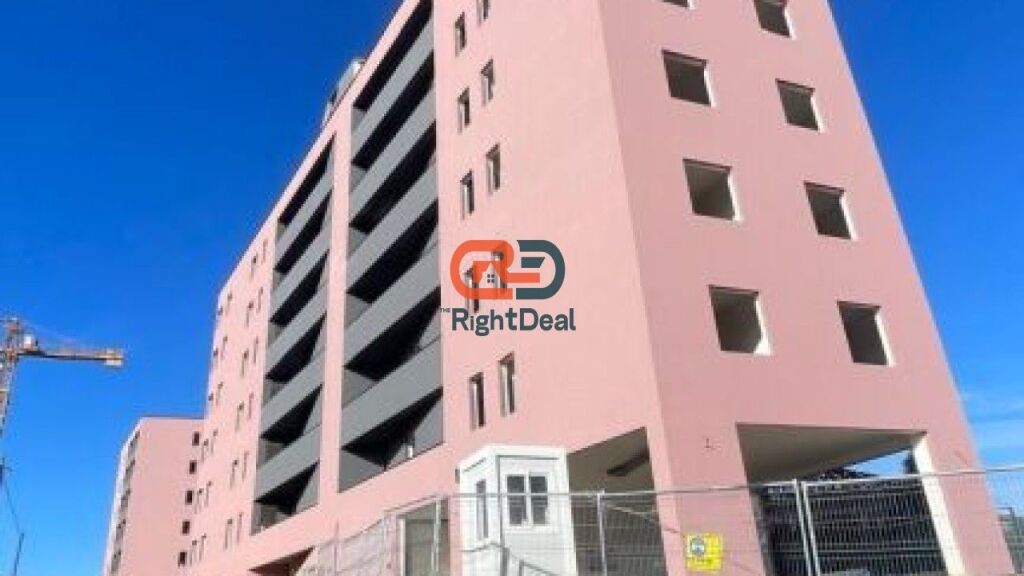 Okazion Kleringu! Tek Kompleksi "Shehu Konstruksion", Shitet Apartament 1+1, Me Planimetri Te Rregullt !!