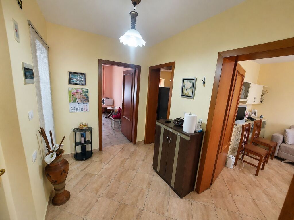 Shitet apartament 2+1+1 VASIL SHANTO 125.000€