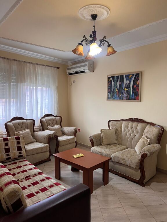 For rent 2+1 Train Station Old Mill 500 thousand lek