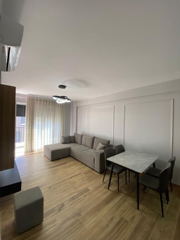 Super apartament me qera 1+1 Don Bosco