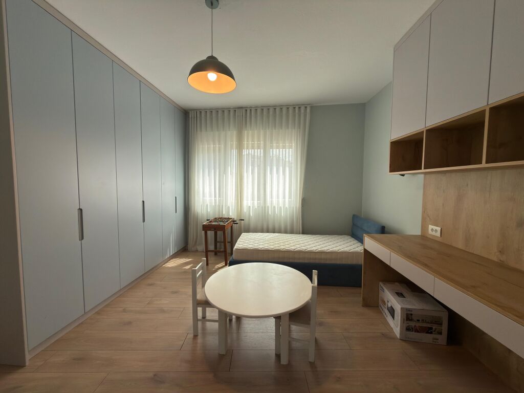 Qira, Apartament 2+1, ”Stacioni i Trenit”, Tiranë.