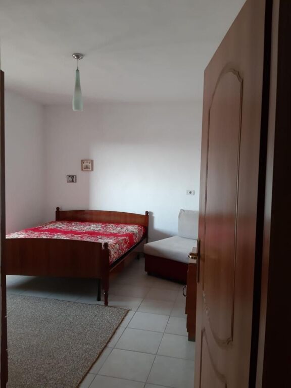 Apartment for rent 1+1 - 📍Ali Demi, near Kryegjyshata 350 thousand lek