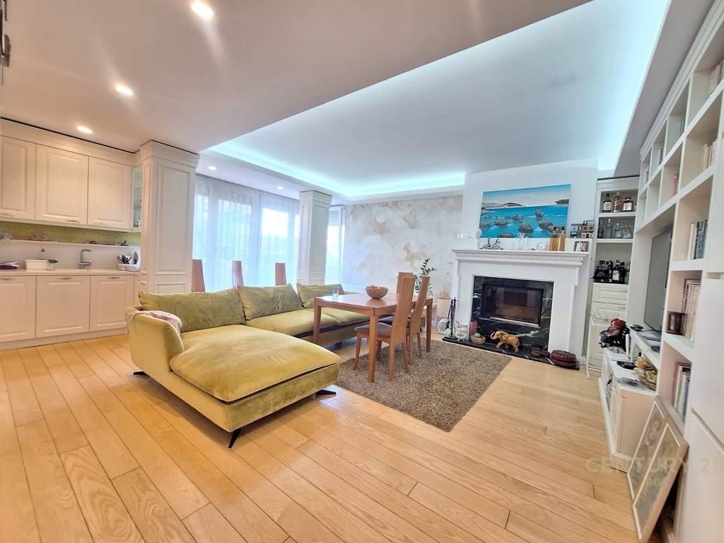 APPARTAMENTO 3+1+2 IN VIA KAVAJES, HIM KOLLI ! 1.200 € /Mese Sup. Totale 128m2