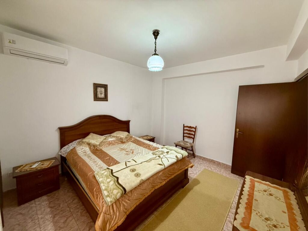 📣 AFFITTO Appartamento 2+1+2 Con Balcone 📍 Ish Blloku, Tirana ✨ 💶 Prezzo 90.000 Leke/Mese