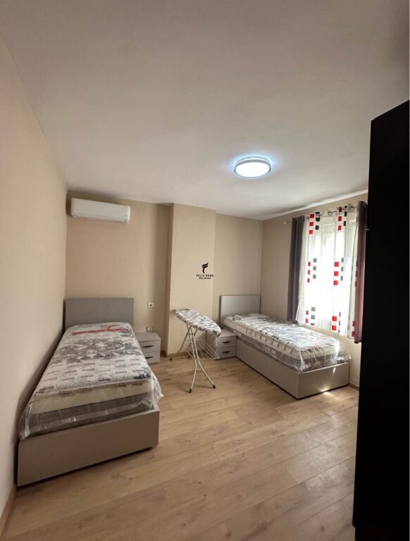 APARTAMENT ME QERA 2+1+2 ASTIR 55.000 LEKE FH-71772