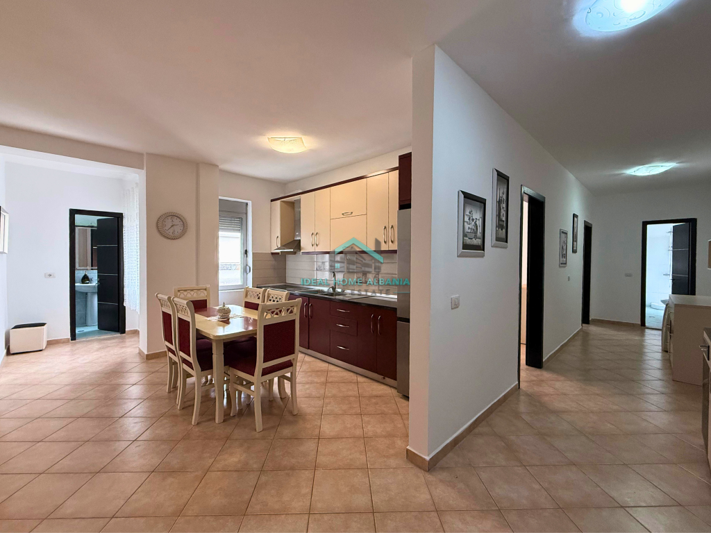 APARTAMENT 2+1+2 NË SHITJE – VLORË
