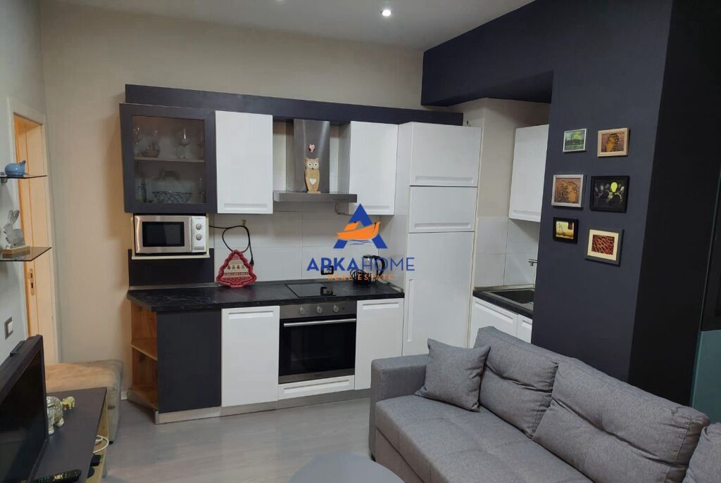 APARTMENT FOR RENT 1+1+BALCONY "BUDI STREET, NEAR THE HIGH SCHOOL" 600 EURO