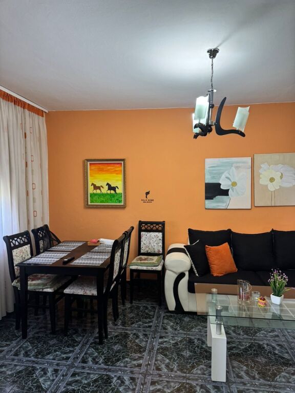 APARTAMENT ME QERA 2+1 VASIL SHANTO 60.000 LEKE FH-71676