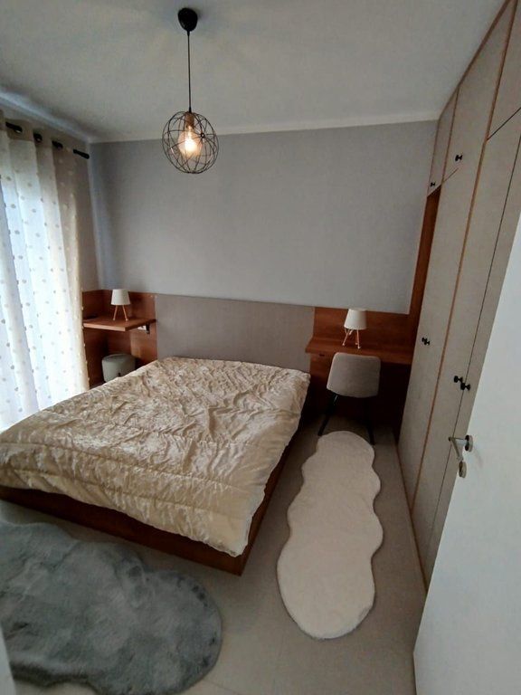 Qera, Apartament 1+1+Post Parkimi, Univers City, Tiranë. 500 €