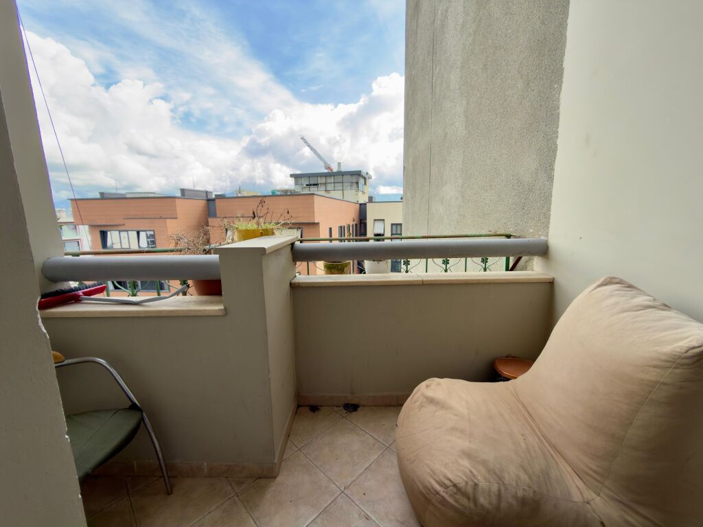 Shitet, Apartament 3+1+2 Tualete, ”Liqeni Artificial”, Tiranë.