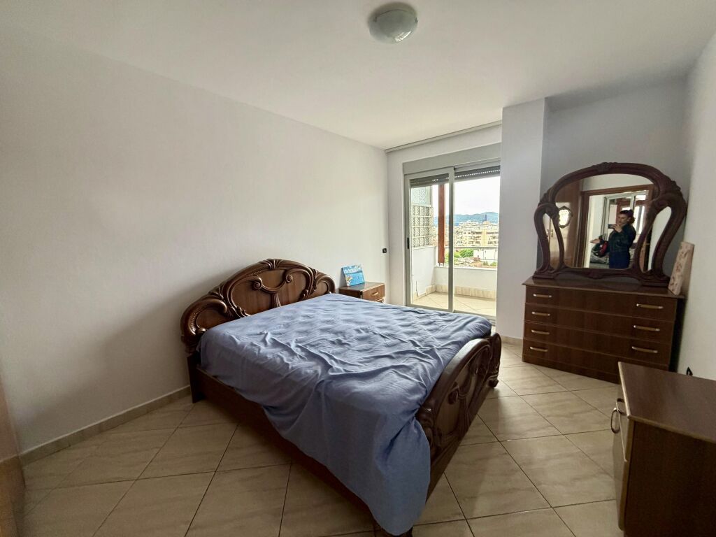 📣 QERA Apartament 2+1 📍 Prane Shkolles "Niket Dardani", Xhamllik ✨