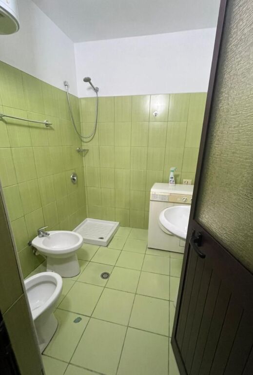 Rent | Vilë 1 + 1 | Qytet Studenti | 320 €/month