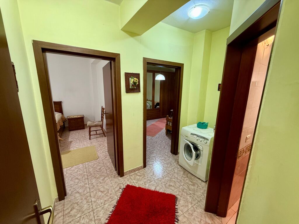 AFFITTO Appartamento 2+1+2 Con Balcone 📍 Ish Blloku, Tirana ✨