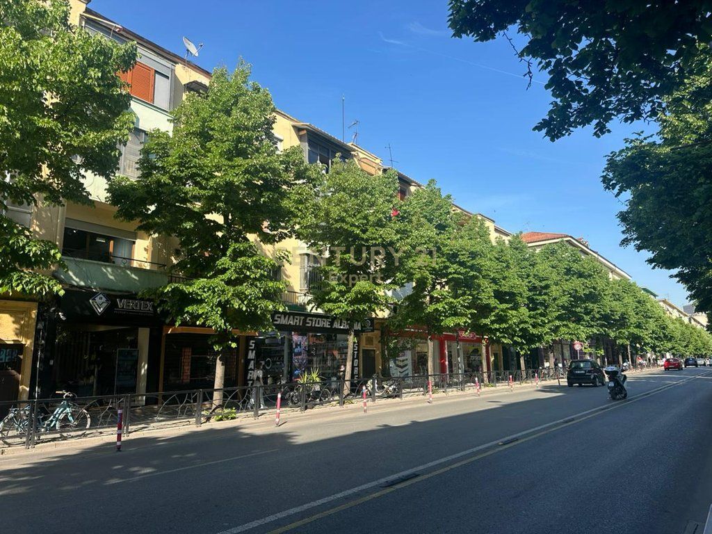 2+1 SPACE FOR RENT NEAR DURRËS ROAD FOR OFFICES/CLINICS