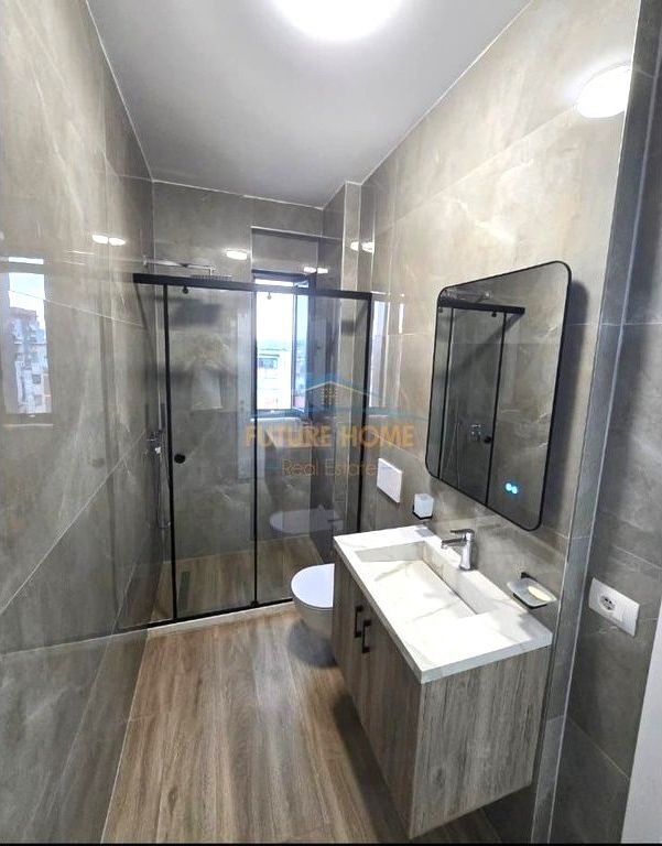 In vendita, Appartamento 2+1+2, Porcellana, Tirana.