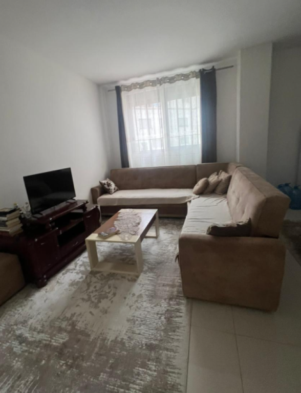 Shitet Apartament 2+1 – Meis Garden