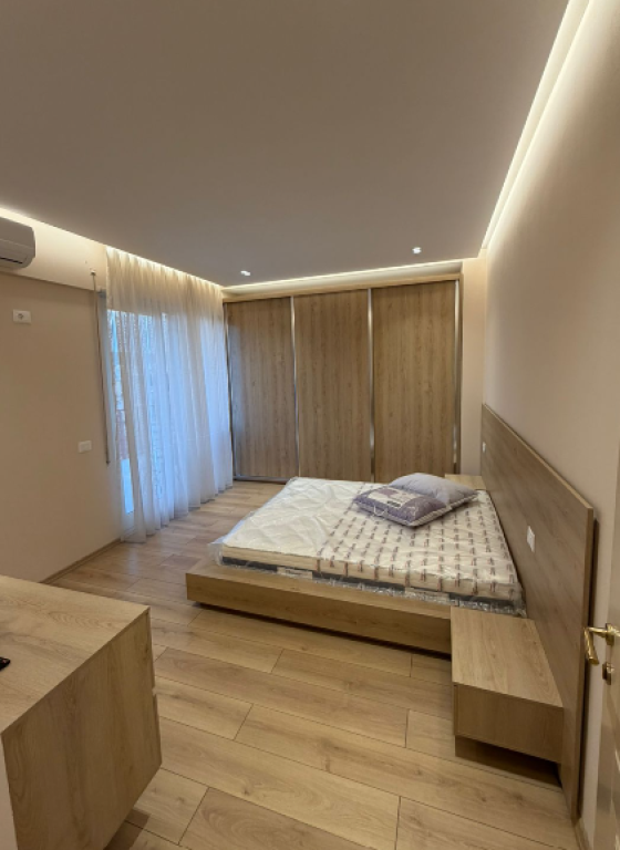 🏢 Apartament me qira 2+1+2 – Vision Plus