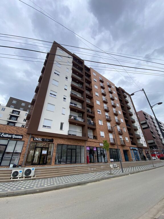 Apartament 2+1 me hipoteke per shitje, Kamez
