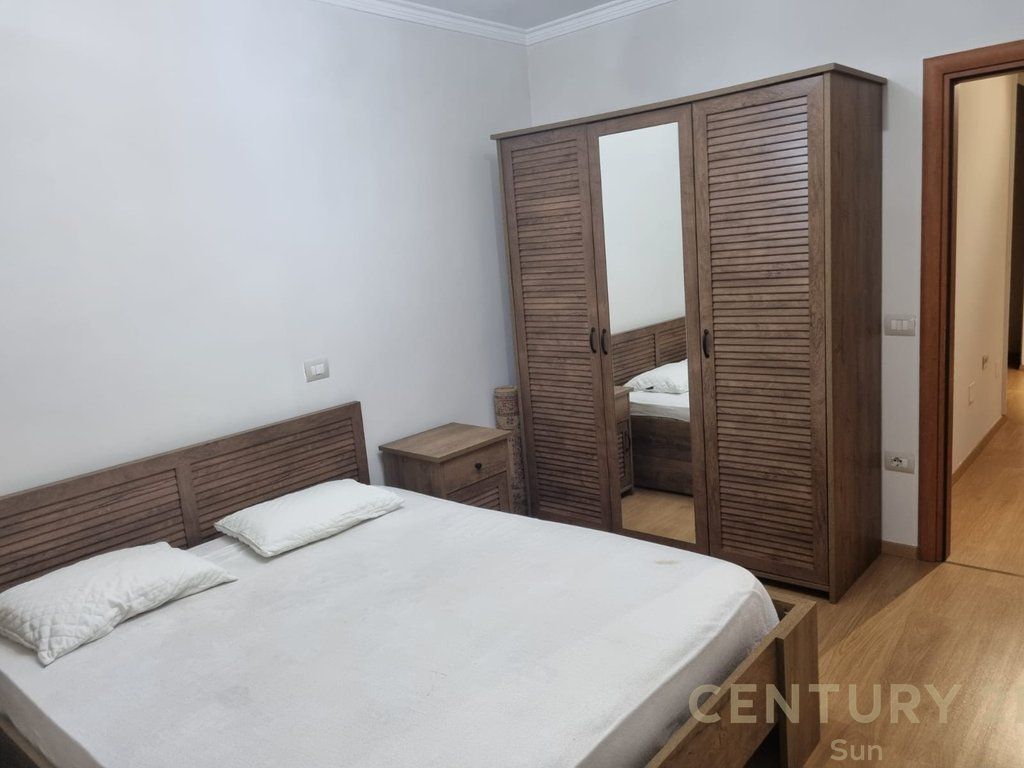 APARTAMENT 1+1 TEK GARDA ME QIRA 750 € /Muaj