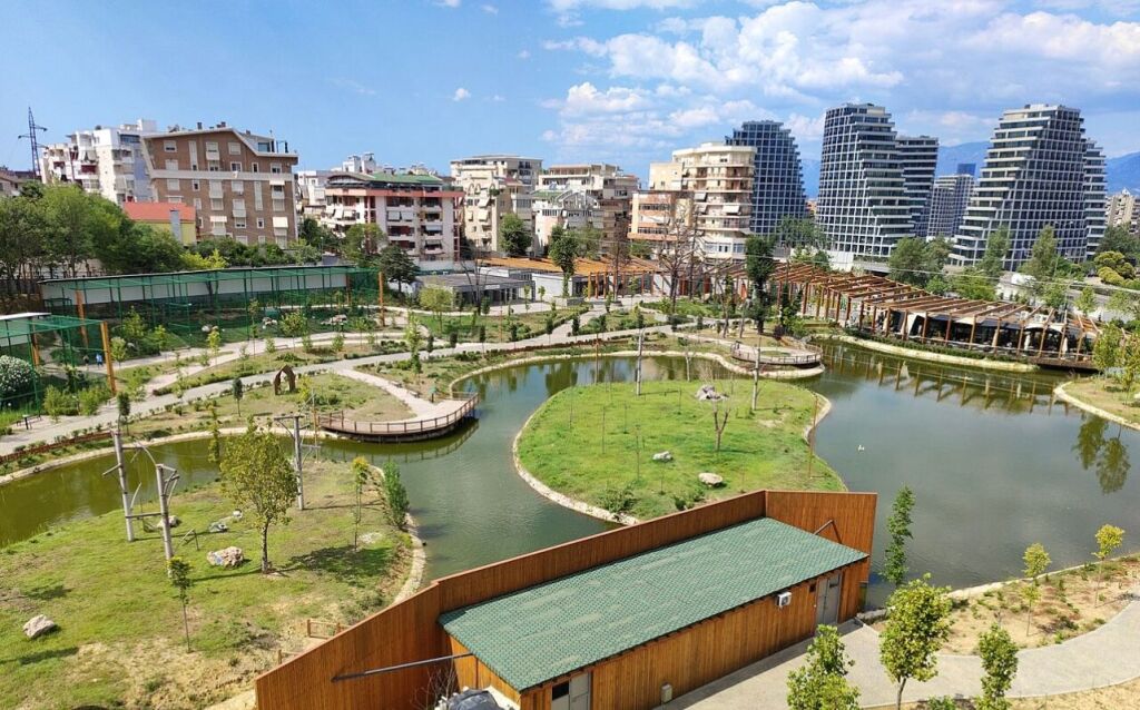 🏠APARTAMENT  2+1+2 NË SHITJE 📍Kopshti Zoologjik,pa malore