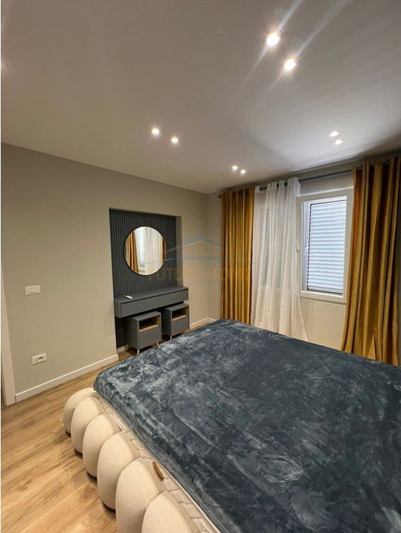 Rent, Apartment 1+1, Bllok, Tirana.