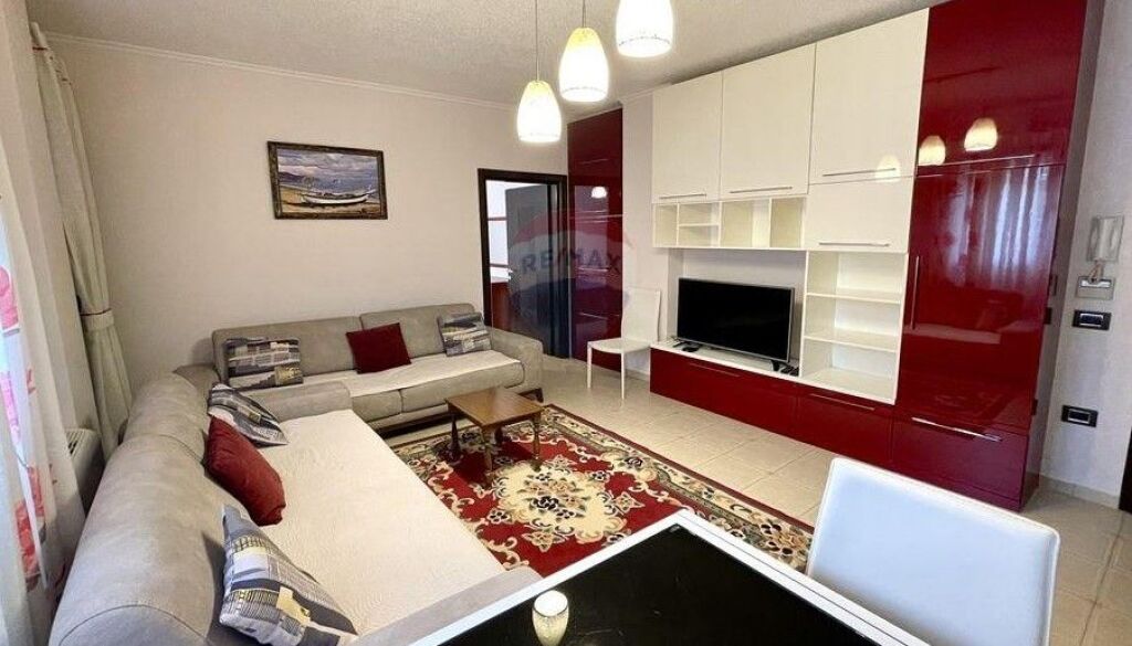 Apartament 1+1 i mobiluar tek Kopeshti Zoologjik!