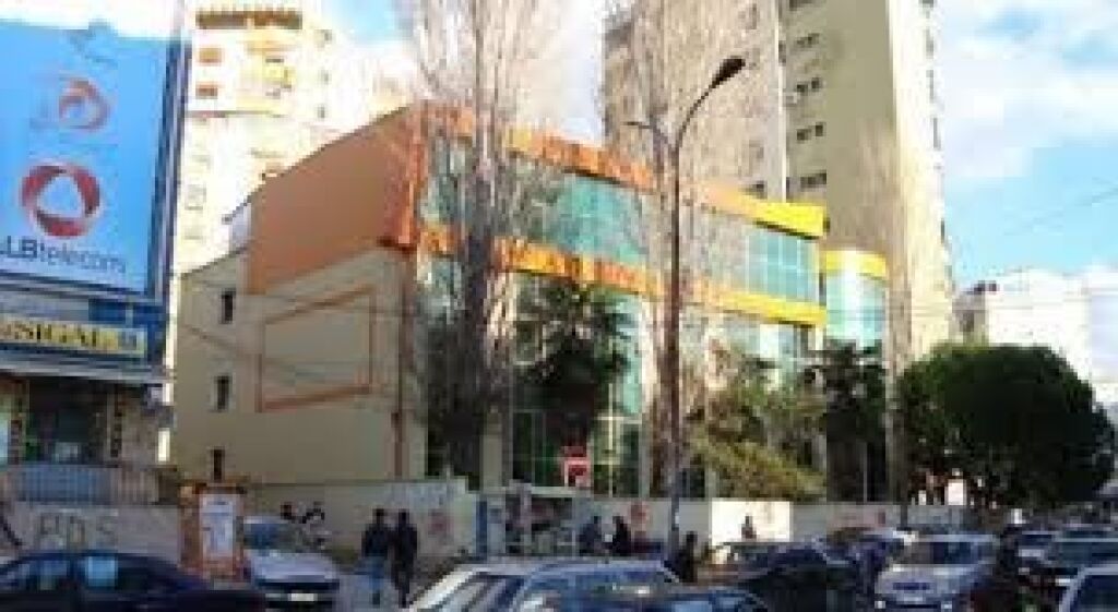 In Affitto AP 1+1 60.000 All/mese, Scuola di Balletto