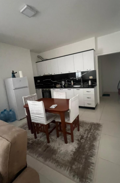 Shitet Apartament 2+1 – Meis Garden