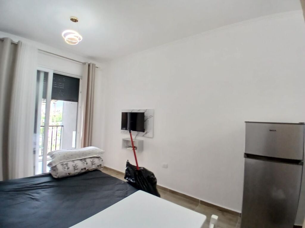 Jepet Me Qera Garsoniere