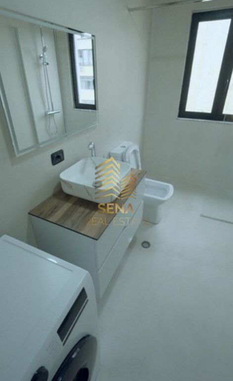 In vendita, Appartamento 2+1+Guardaroba+Balcone, Di fronte a Delijorgji, 24.000.000 Leke (ID: SRE-K003)