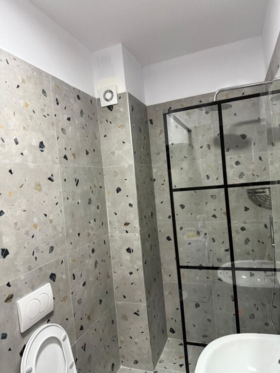 Affitto | Apartament 1 + 1 | Rruga 5 Maji | 500 €/mese