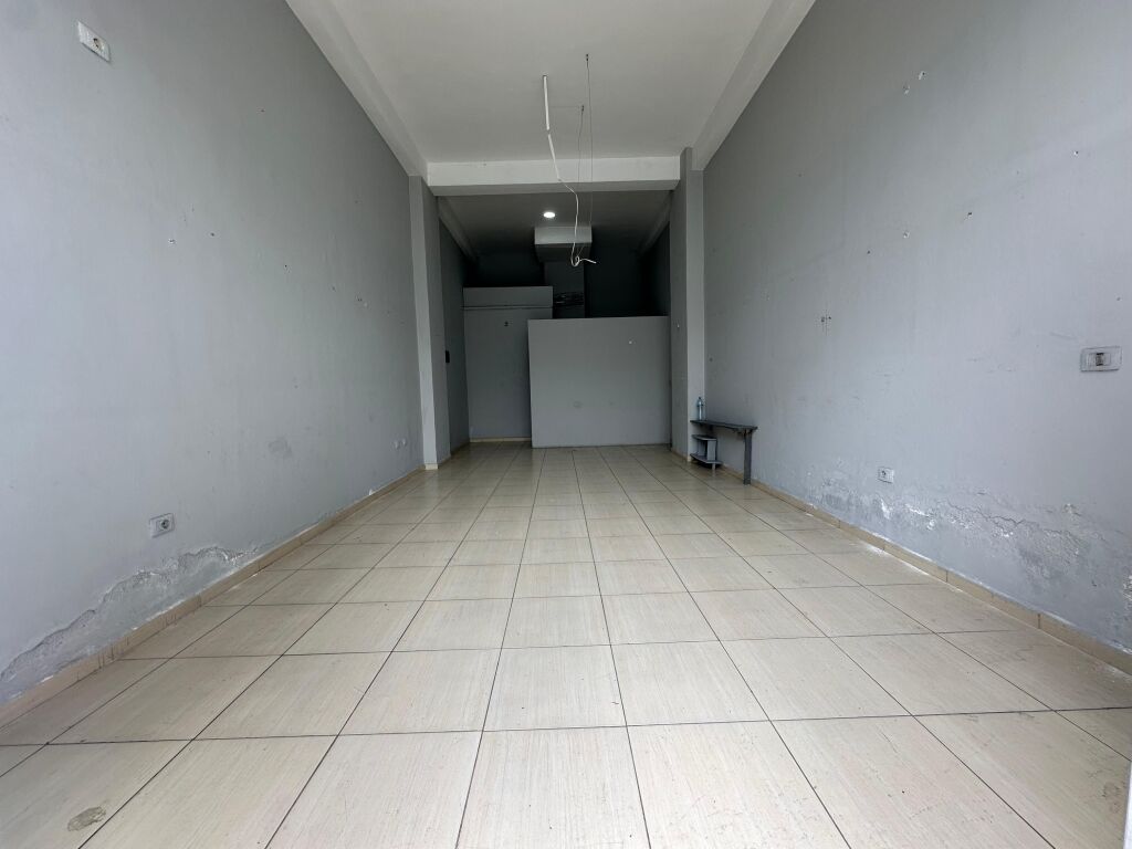 ‼️ Opportunity – Shop  📍Paris Municipality ‼️