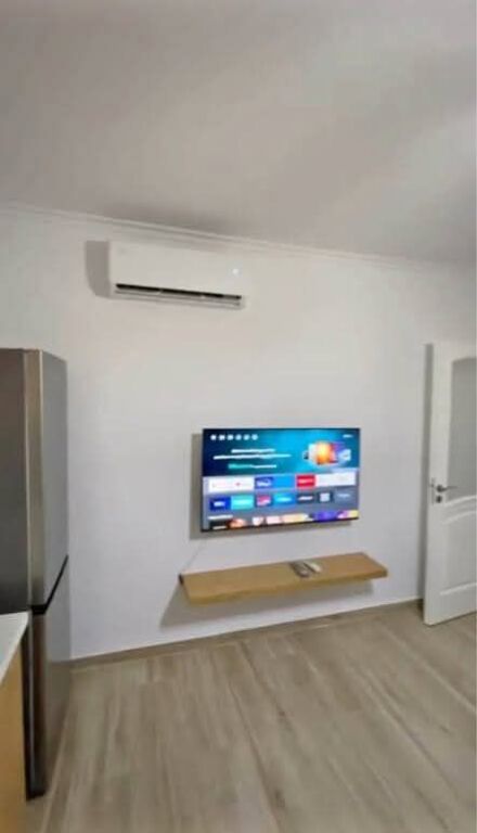 AFFITTASI APPARTAMENTO 1+1 - CENTRO GLOBE, TIRANA
