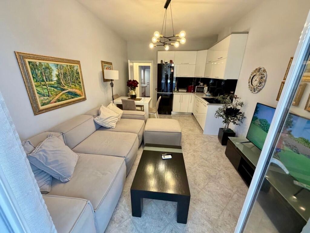 📣 AFFITTO Appartamento 2+1 (Convertito) 📍 Ex Parco degli Autobus 🛣️ Via "Vace Zela" ✨