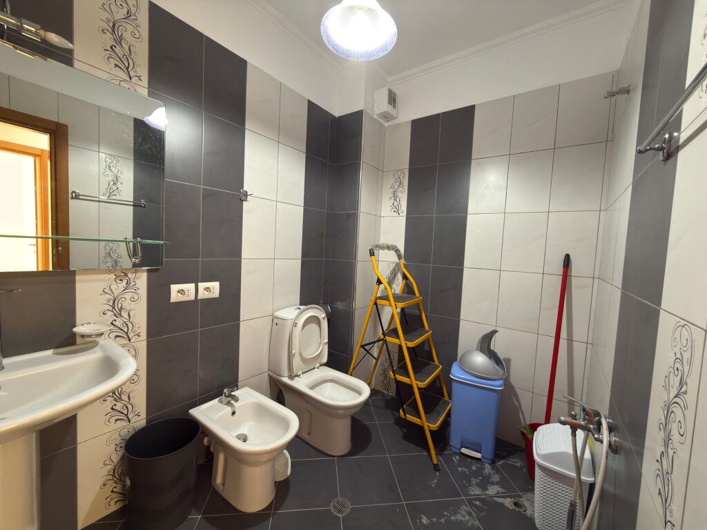 Rent, Apartment 2+1+2 bathrooms, "9 Floors", Tirana.