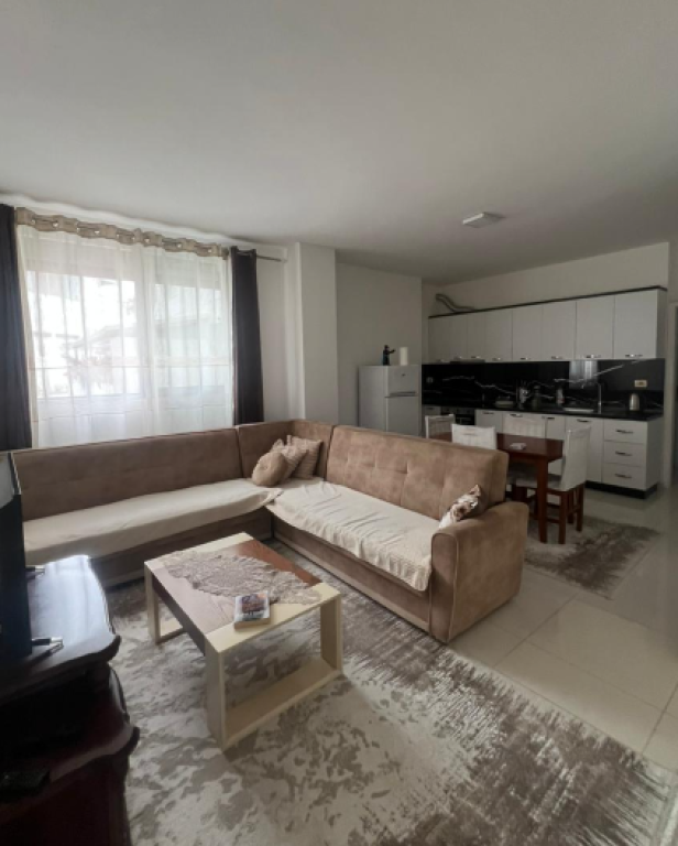 Shitet Apartament 2+1 – Meis Garden