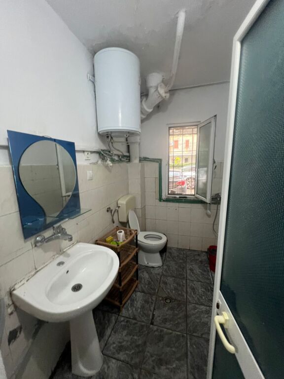 APARTAMENT ME QERA 1+1