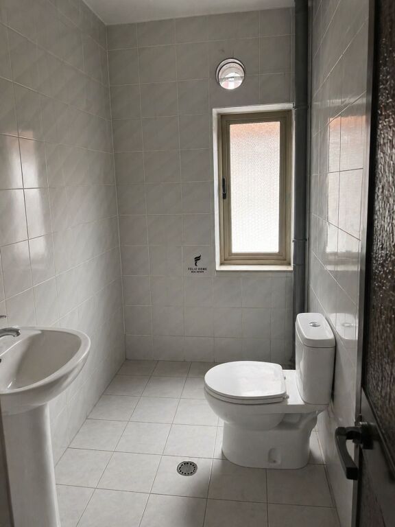 DYQAN ME QERA 58 M2 BRRYL 80.000 LEKE FH-71727