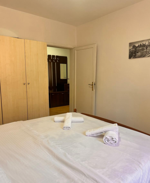 Affitto | Apartament 1 + 1 | Rruga Myslym Shyri | 500 €/mese