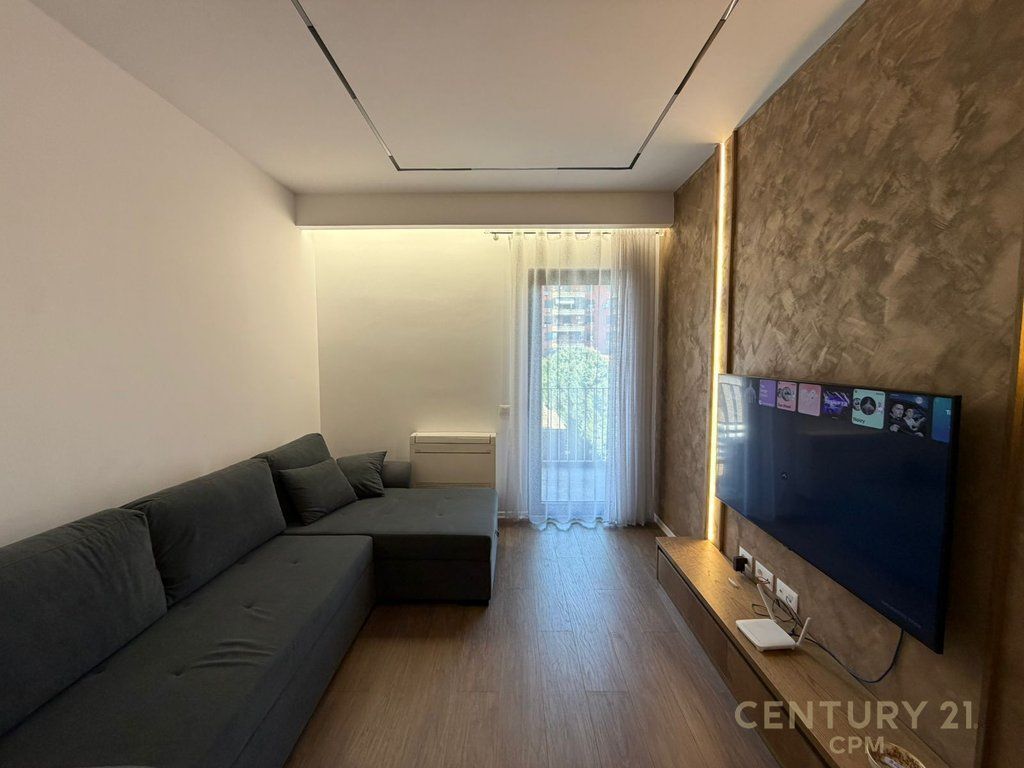 JEPET ME QIRA APARTAMENT 1+1 TEK TIRANA GARDEN BUILDING!