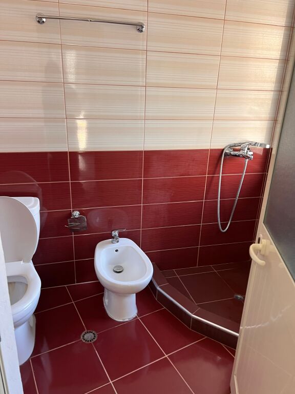 Affittasi 2+1+2 Rotondo Astir 550€