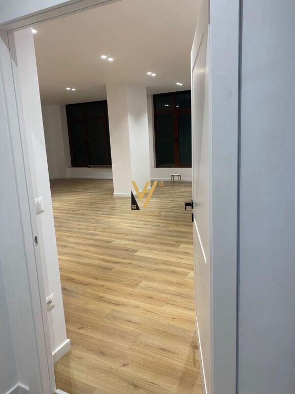 UFFICIO 80 M2 IN AFFITTO A ASTIR 60.000 LEKE