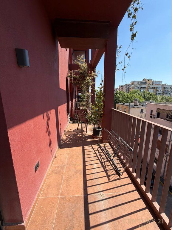 JEPET ME QIRA APARTAMENT 1+1 TEK TIRANA GARDEN BUILDING!