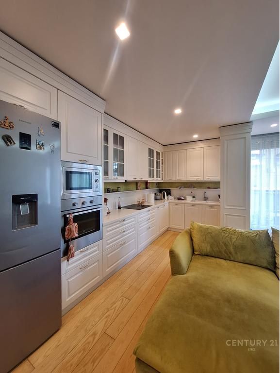 APPARTAMENTO 3+1+2 IN VIA KAVAJES, HIM KOLLI ! 1.200 € /Mese Sup. Totale 128m2